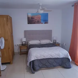 https://estudio-nuevo-con-bano-cocina-y-gran-terraza.in-canary-islands.com